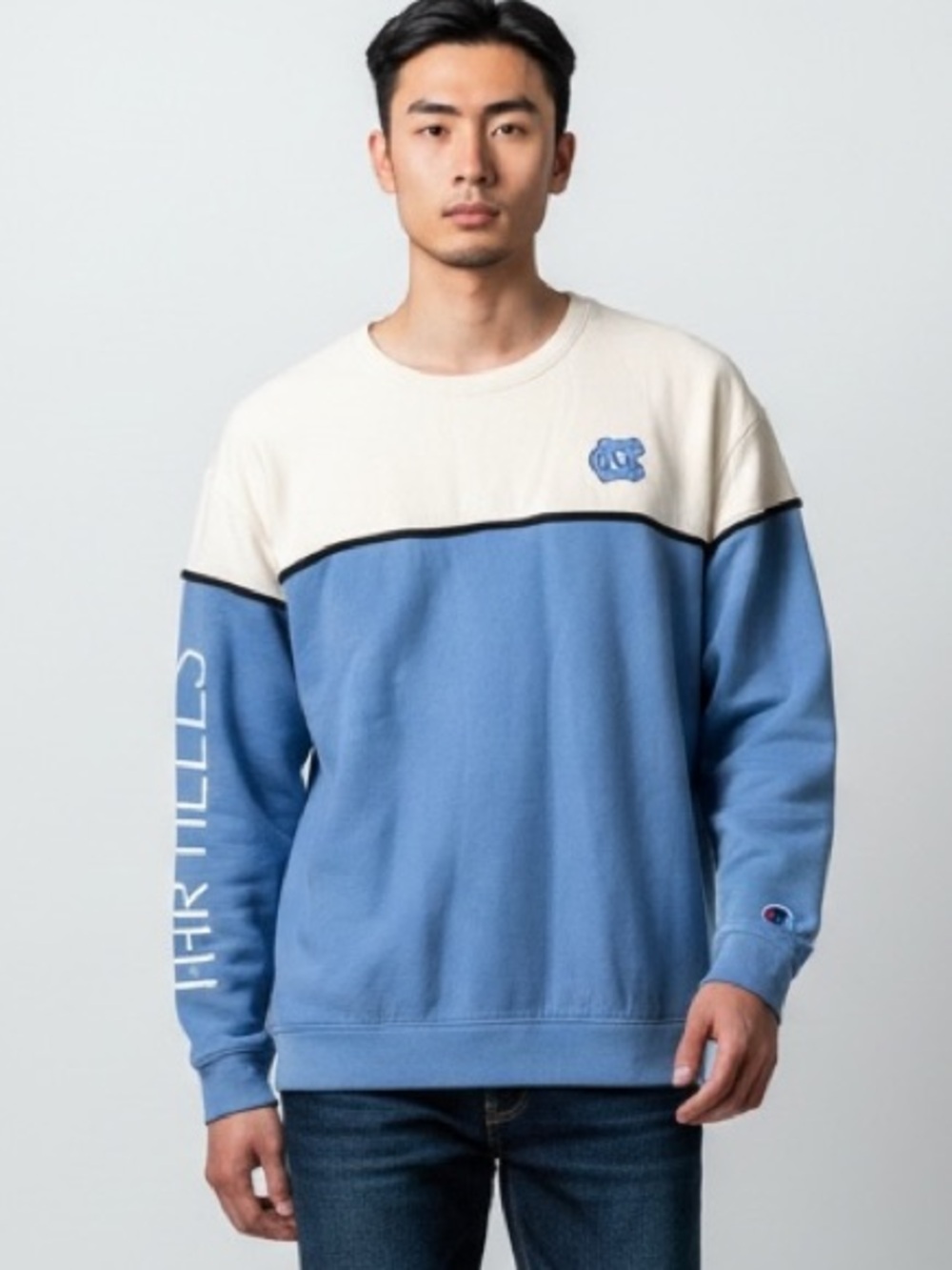 Champion University of North Carolina (UNC) Tar Heels crewneck sweatshirt  sz XL